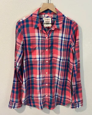 SO Perfect Shirt Pink &‎ Blue Plaid Soft Rayon Relaxed Fit Button Front Size M thumbnail 1