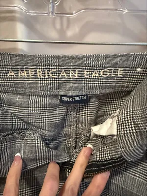 American Eagle Super Stretch Gray Plaid Mini Skirt Size 0 Regular thumbnail 4