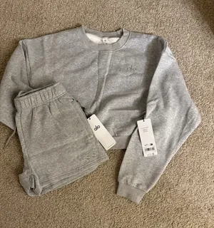 Alo Accolade Yoga Cropped Sweatshirt and Shorts Set size Large thumbnail 1