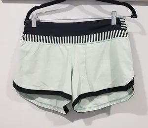 Lululemon Groovy Run Shorts Mint Stripe Size 6 thumbnail 1