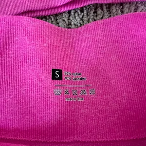 Amazon Hot Pink Two-Piece Active Set - Crop Top & High-Waist Shorts thumbnail 2