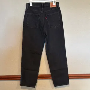 Levi's Women's Straight Black Jeans thumbnail 4