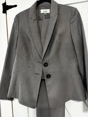 Le Suit Set Two-Piece Suit thumbnail 1