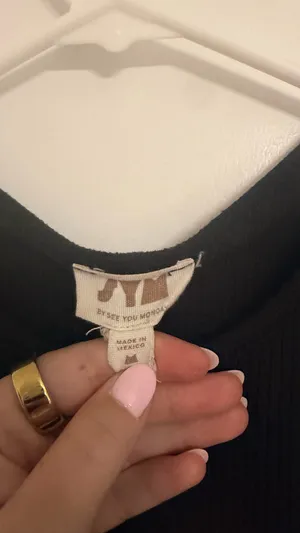 Black Midi dress Size M thumbnail 2