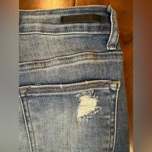 Risen Distressed Straight Leg Jeans thumbnail 8