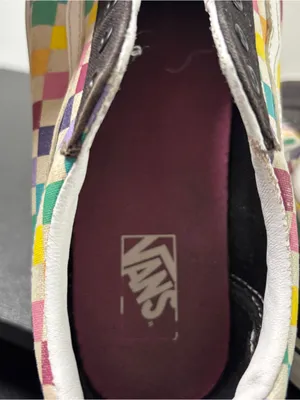 Vans Old Skool checkerboard sneakers, Missy size 6, classic, low top, retro thumbnail 6