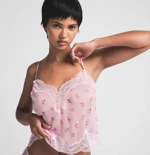 SKIMS Romance Lace Pink Heart Cami Top Small thumbnail 1