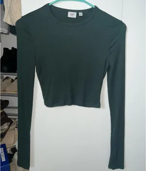 Aritzia Sunday Best Ribbed Long Sleeve Crop Top thumbnail 4