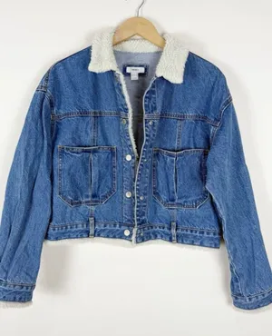 Forever 21 denim sherpa jacket thumbnail 1