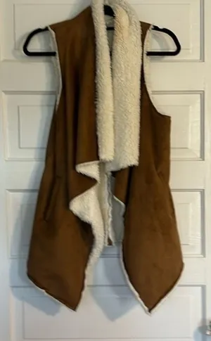 Show Me Your Mumu Mellow Fur Vest thumbnail 1