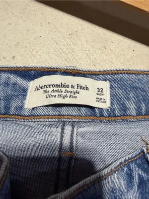 Abercrombie & fitch ankle straight ultra high rise 32 short thumbnail 6