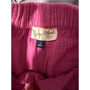 Universal Threads Women's shorts-S thumbnail 3