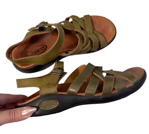 Chacos Green Leather Strappy Outdoorsy Sandals Womens 7 Comfort Hiking thumbnail 1