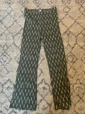 Aerie Flare Leggings thumbnail 2
