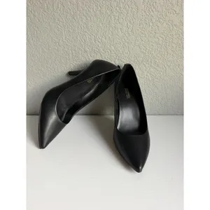 Michael Kors Alina Flex Leather Pumps Women's 7M Black Pointed Toe Heels thumbnail 10