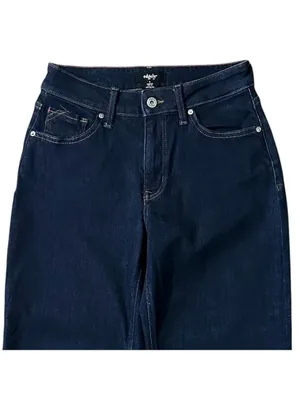 edgely by Maurices Original Fit High Rise Wide Leg Crop Raw Hem Jeans Size 4 thumbnail 4