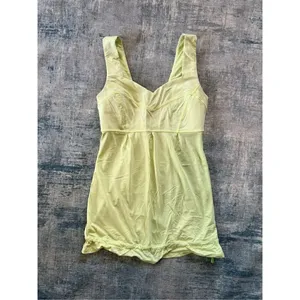 Lululemon Run: Tame Me Tank in Faded Zap Neon Yellow Green Size 4 thumbnail 5