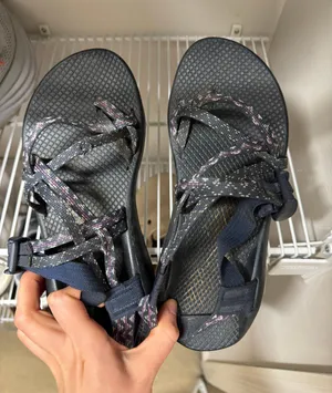 Chacos thumbnail 1
