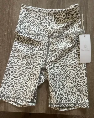 Balance Collection Biker shorts thumbnail 1