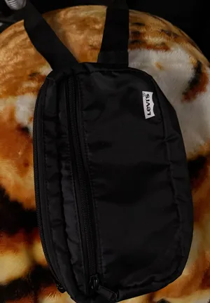 Levi’s Crossbody Bag Black thumbnail 1