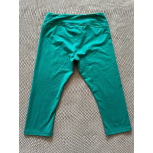 The North Face Flash Dry Women Active Wear Capri Leggings Green‎ Size Small thumbnail 5