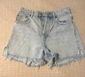ZARA Shorts thumbnail 1
