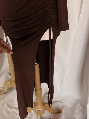 Elegant Brown Ruched Long-Sleeve Midi Dress thumbnail 6