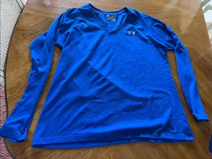 Under Armour V-Neck SemiFitted Long Sleeve thumbnail 1