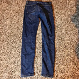 Zara Skinny‎ Jeans Dark Wash Denim Casual Everyday Style Size 4 thumbnail 6