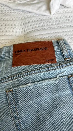 One Teaspoon NWT Denim Shorts 25 Blue thumbnail 3