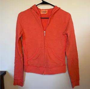 Juicy Couture thumbnail 2