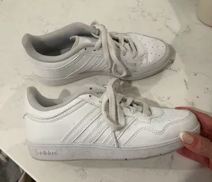 Adidas Shoes Women’s thumbnail 1