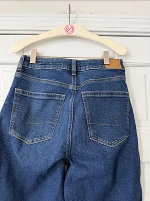 American Eagle Outfitters Dark Indigo High-Rise Mom Straight Jeans Size 6 BNWT thumbnail 6