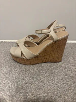 Y-Not Neutral Cream Cross-Strap Wedge with Ankle Buckle - Size: 6 thumbnail 2