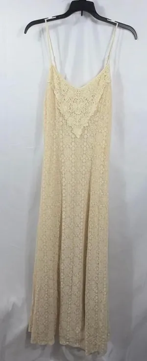 Flying Tomato Cream Crochet Lace Maxi Dress Size Medium thumbnail 1