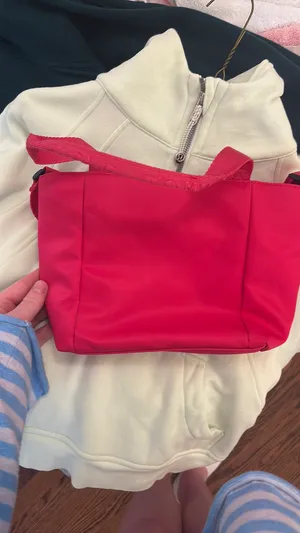 Hot pink Tommy Hilfiger bag thumbnail 2