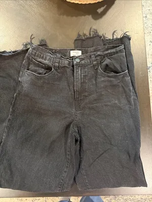Kensie Washed Black High-Rise Wide Leg Jeans with Frayed Hem thumbnail 3