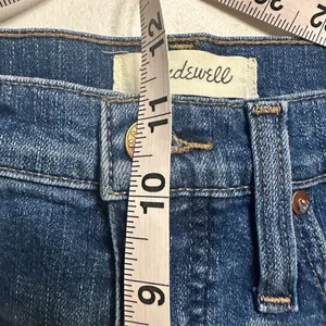 Madewell Classic straight Jean 26 medium wash thumbnail 6