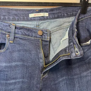 Levi's 515 Bootcut Jeans Dark Blue Denim Wash Mid Rise Zip Stretch Classic Sz 14 thumbnail 8