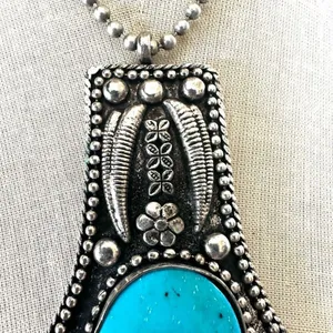 Silver tone turquoise blue southwestern large pendant necklace thumbnail 4
