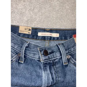 Levi Women High-Rise Back Slit Skirt 27 NWT thumbnail 4