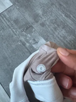 Lululemon Tank Top thumbnail 3