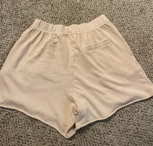 Sweatshorts thumbnail 3