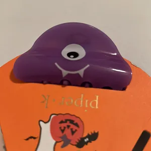 Piper k Halloween hair clips set of‎ 2- 3rd clip missing thumbnail 3