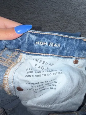 American Eagle Mom Jeans Holes thumbnail 4