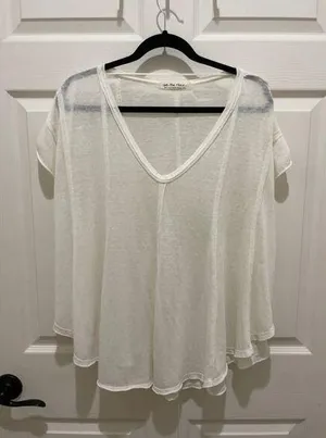 We The Free Off White V-Neck Raw Hem Oversize Boho Top Small thumbnail 1