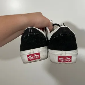 Vans Shoe Old Skool Warp Women 8.5 Men 7 Black White Canvas Sneakers thumbnail 7