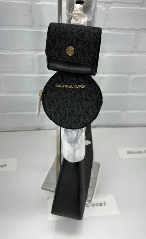Jet Set Travel Tech Attached Crossbody Bag - Black thumbnail 4
