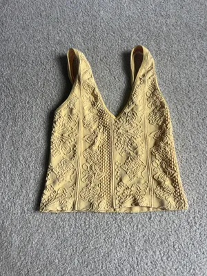 Urban Outfitters Crop Top thumbnail 2