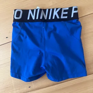 Nike pro spandex thumbnail 3
